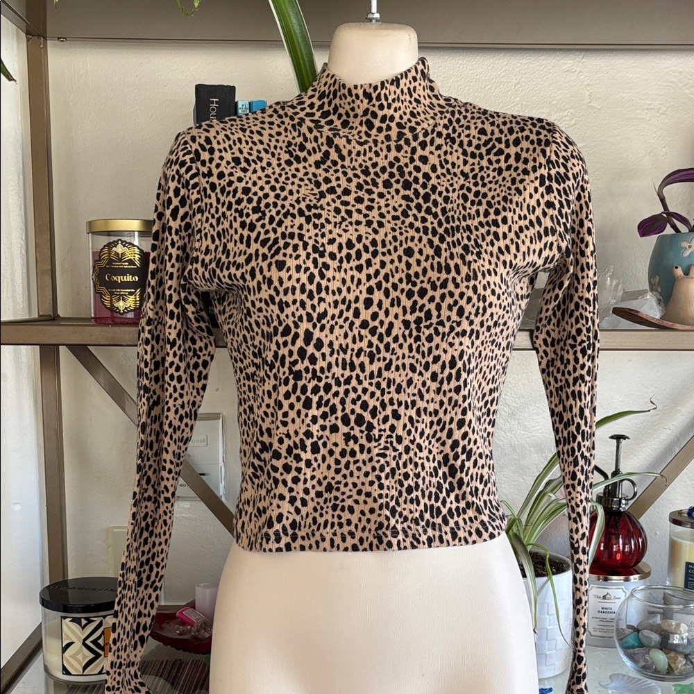 Brandy Melville Black and Tan Leopard Print Blouse